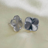 Clover Leaf
