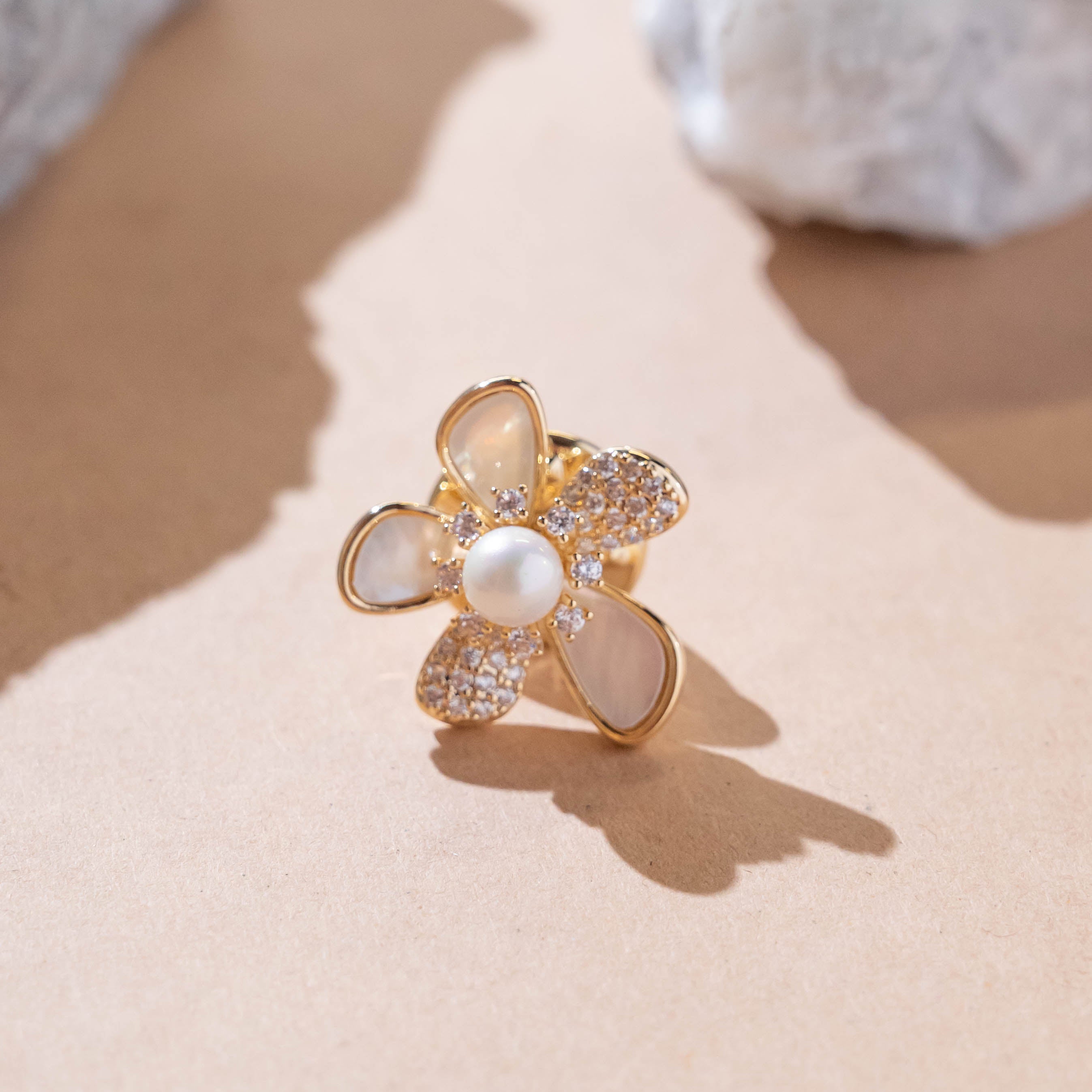 Mini Pearl Flower Brooch Pin