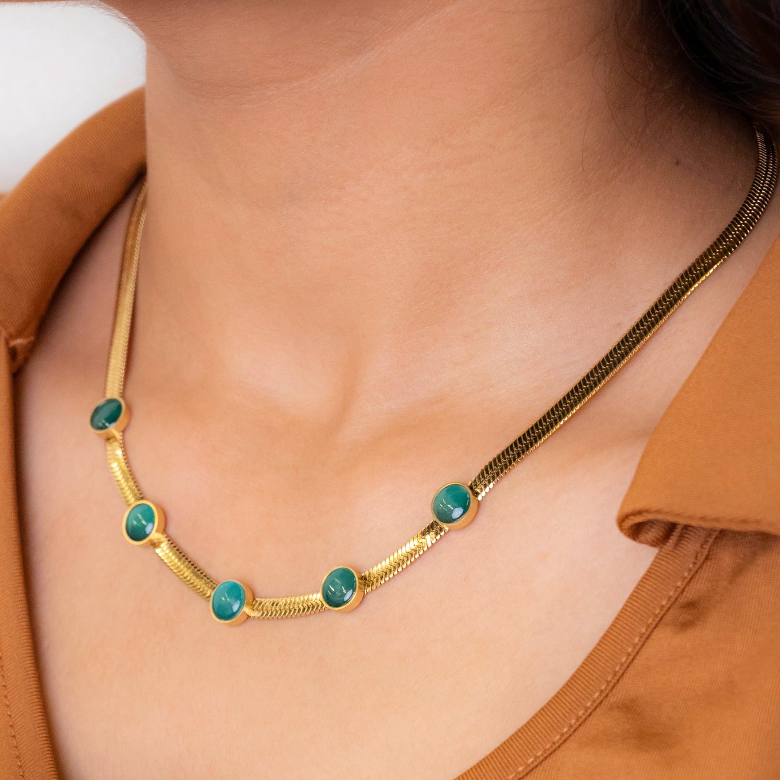 Green Stone Studded Snake Chain Necklace | 18k Gold Plated