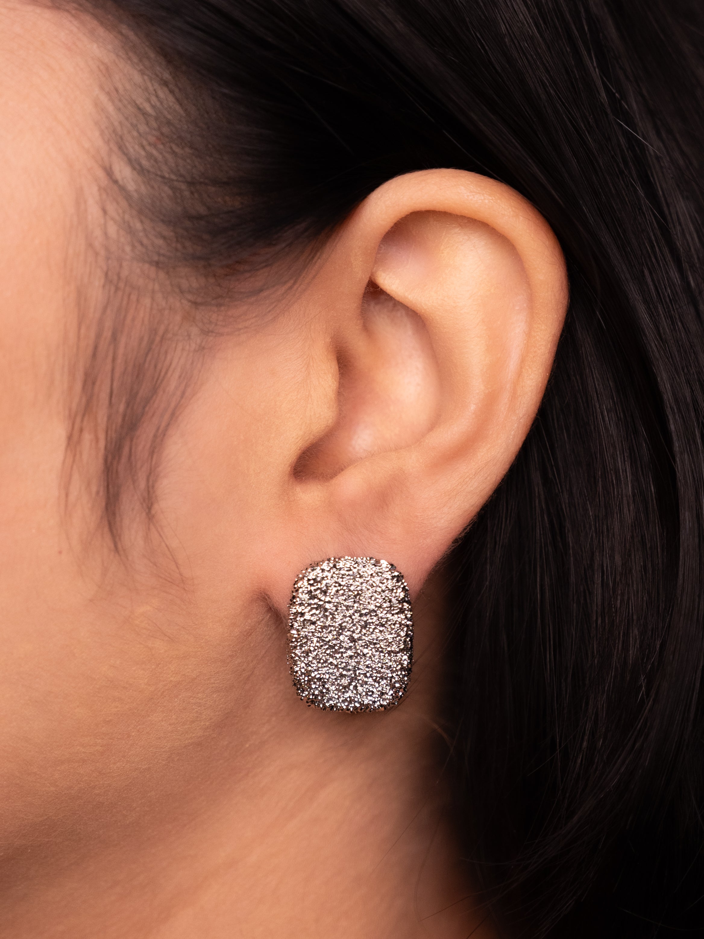 Rectangle Hammered Post