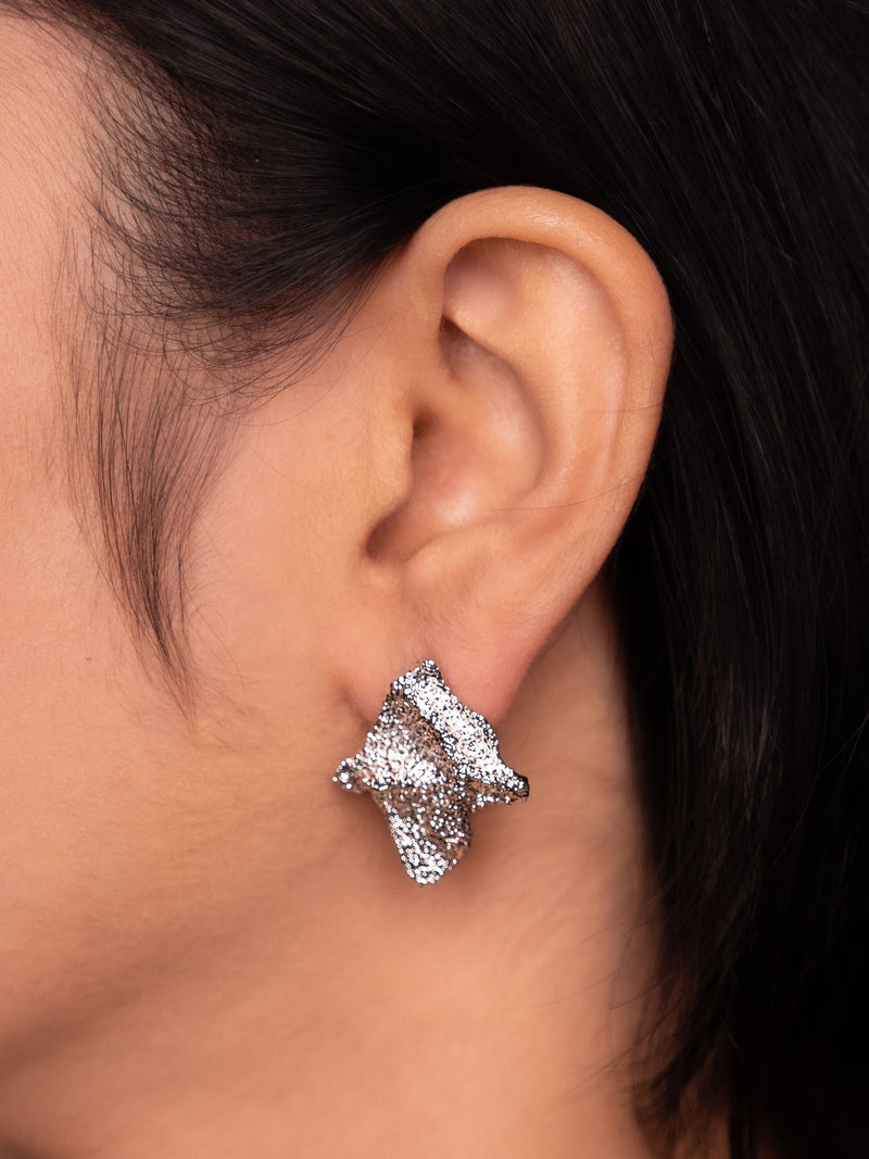 Crinkled Foil Studs