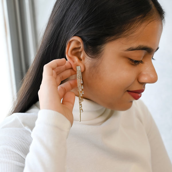 Contemporary Long Tassel Drop
