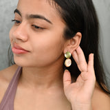 Textured Gold & Pearl Drop