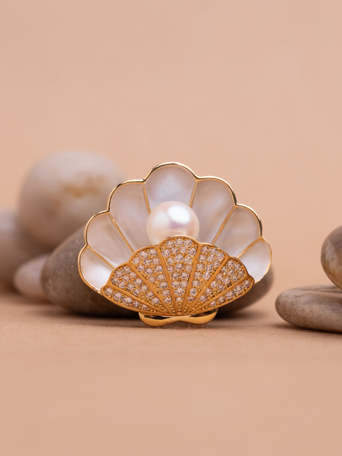 Sea Shell Pearl