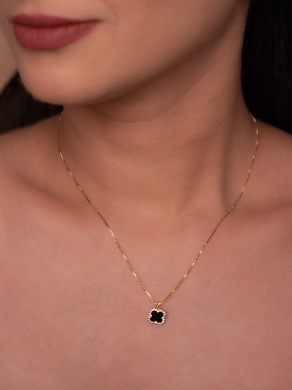 Clover Pendant