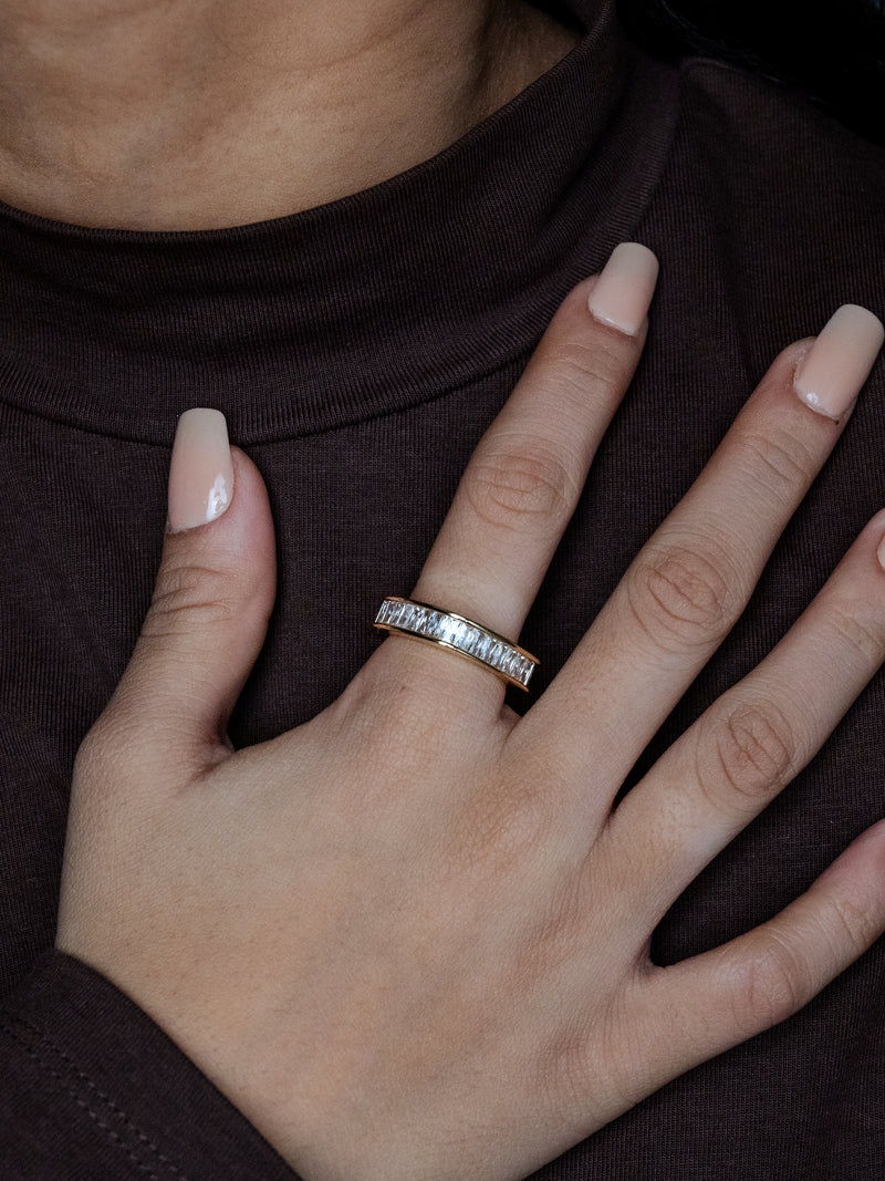Baguette Diamond Band
