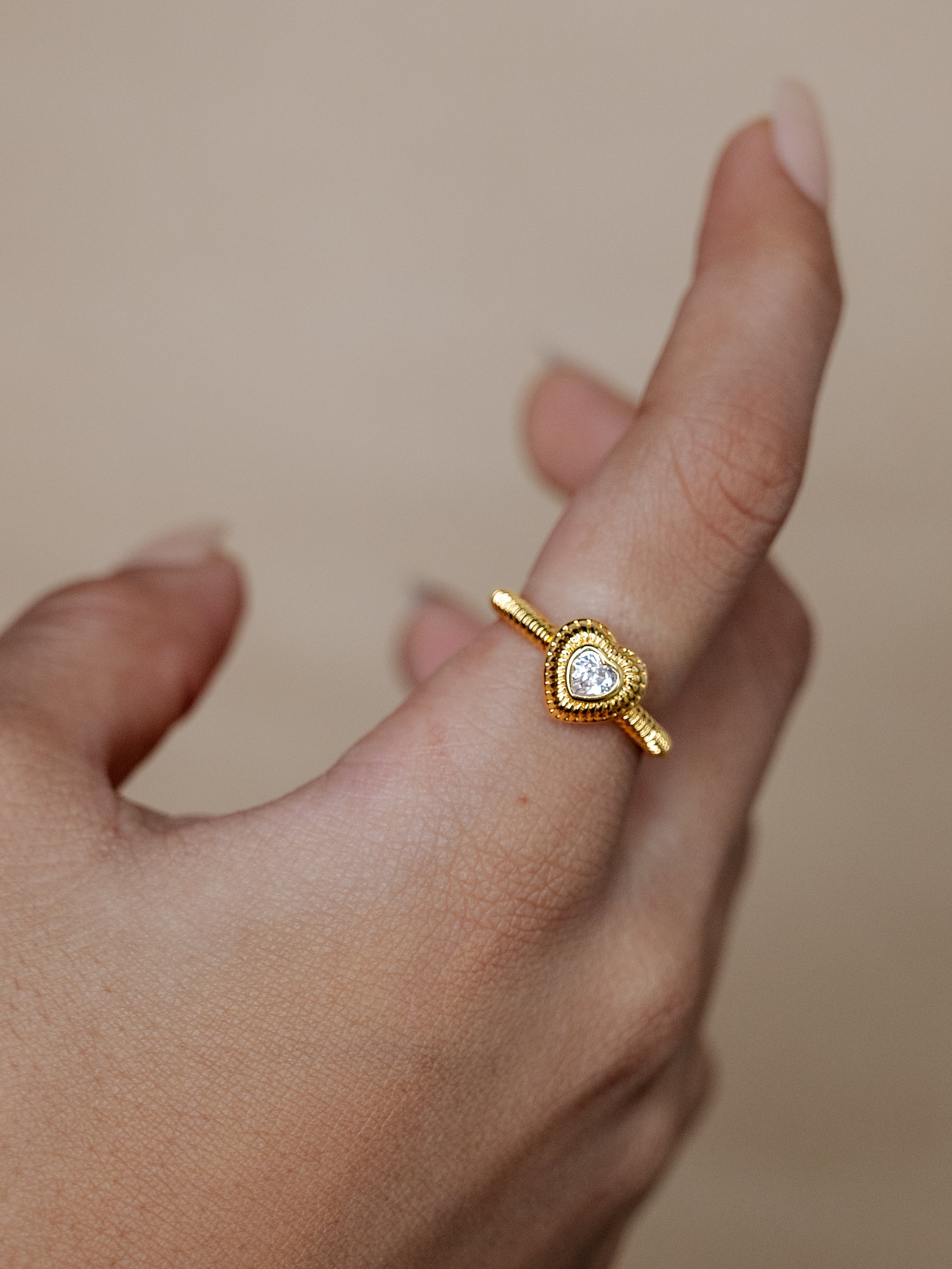 Textured Heart Diamond Ring | Gold/Silver Polish