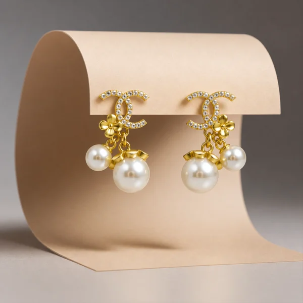 Charmed Crystal Droplets