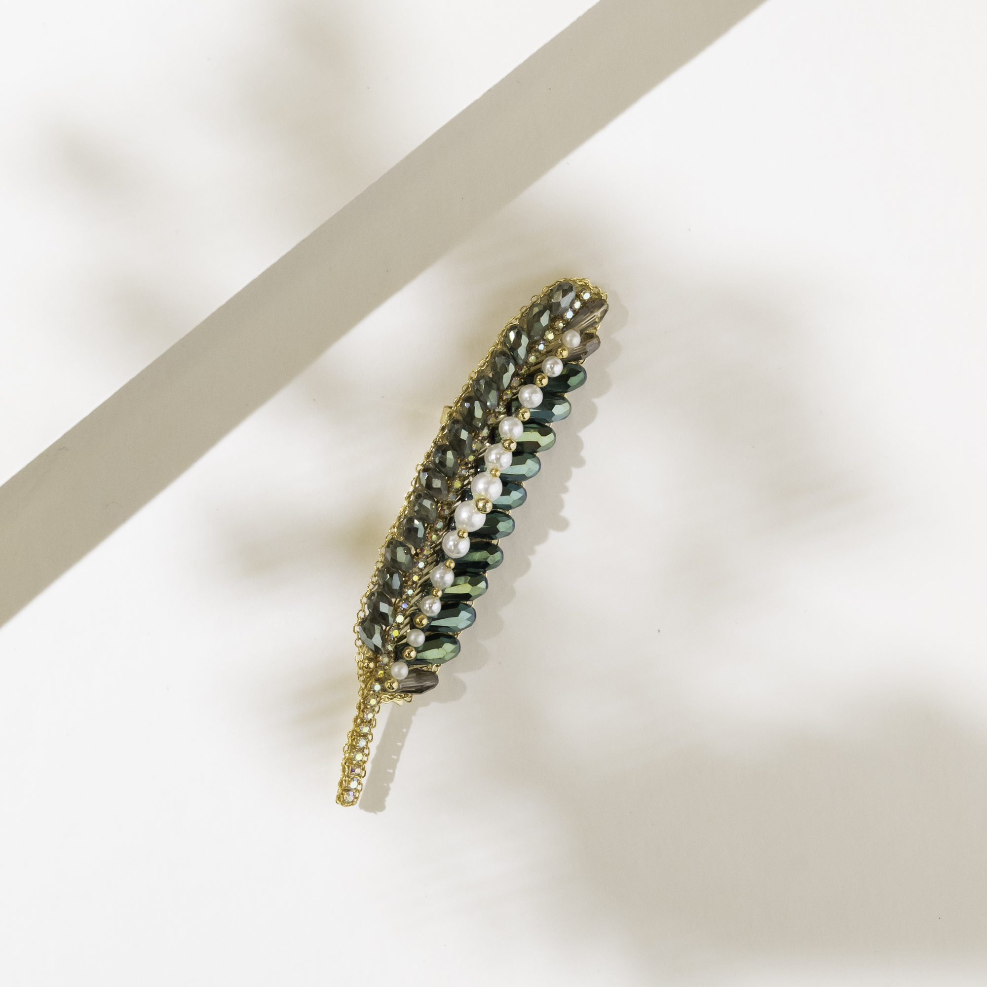 Crystal & Pearl Leaf Brooch