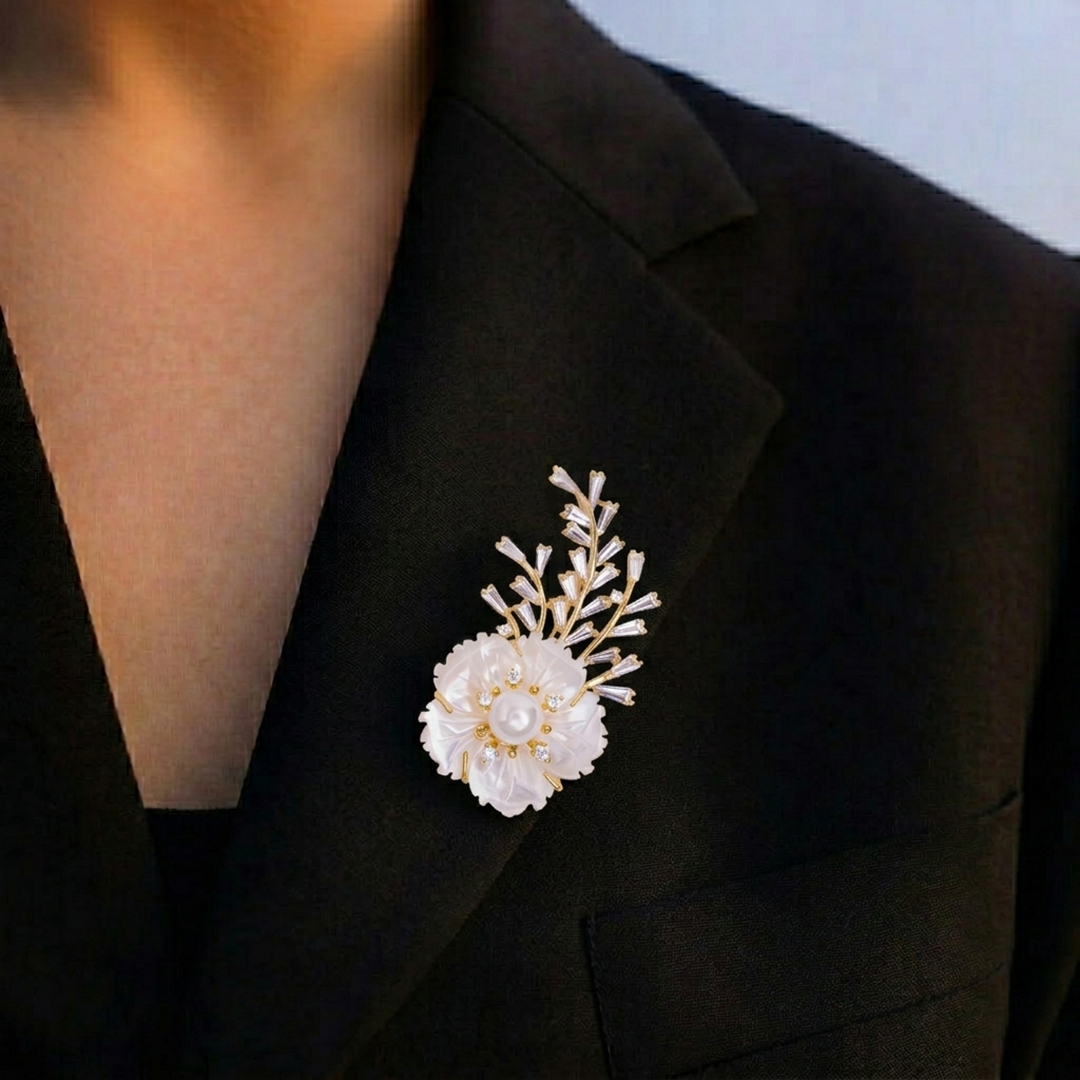 Bloom Spray Brooch