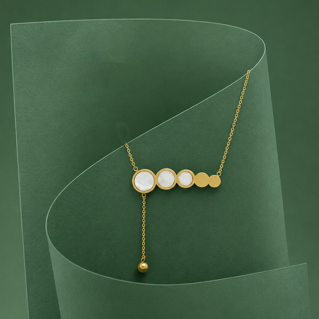 Pearl & Gold Disc Lariat Necklace