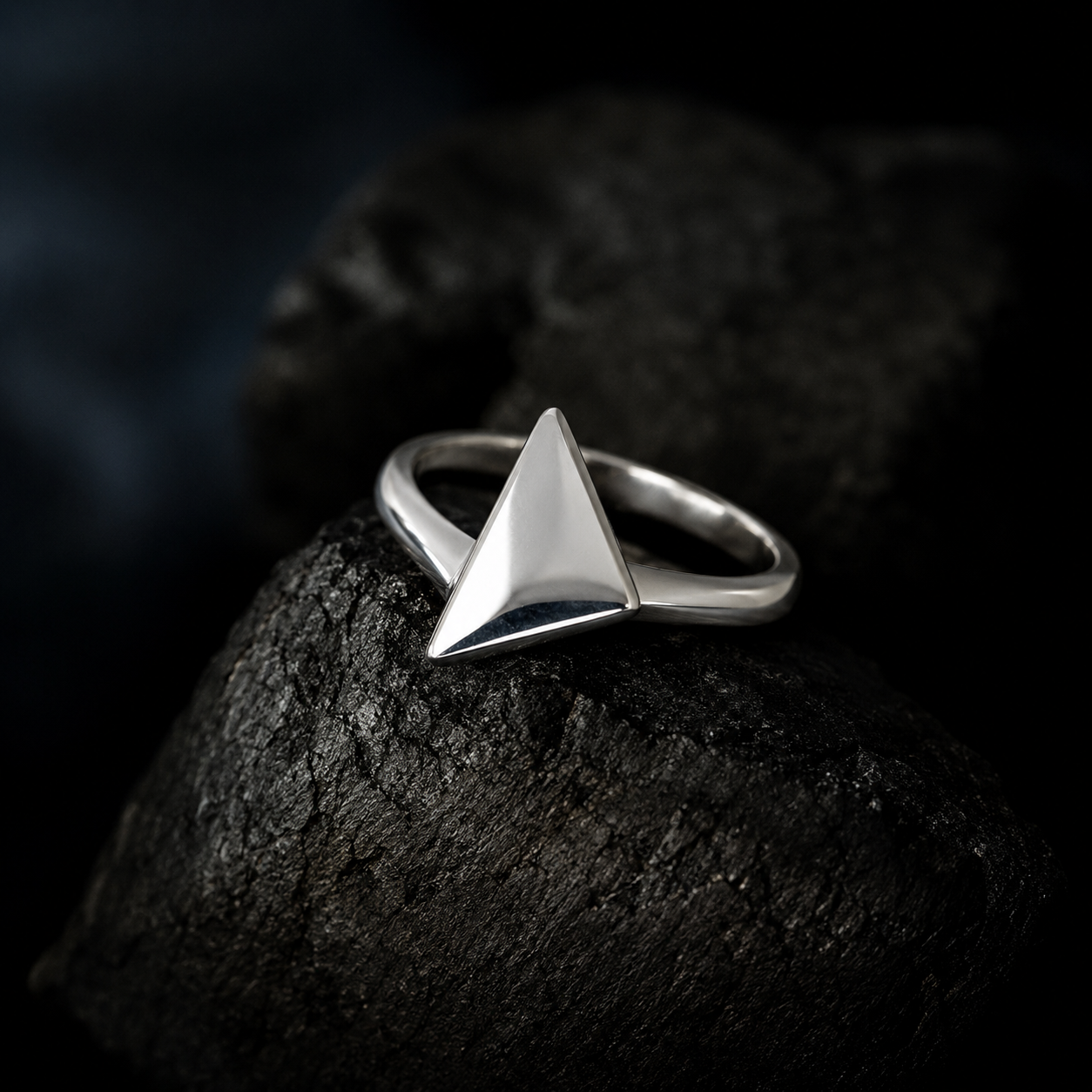 Silver Pyramid Sculpt Ring
