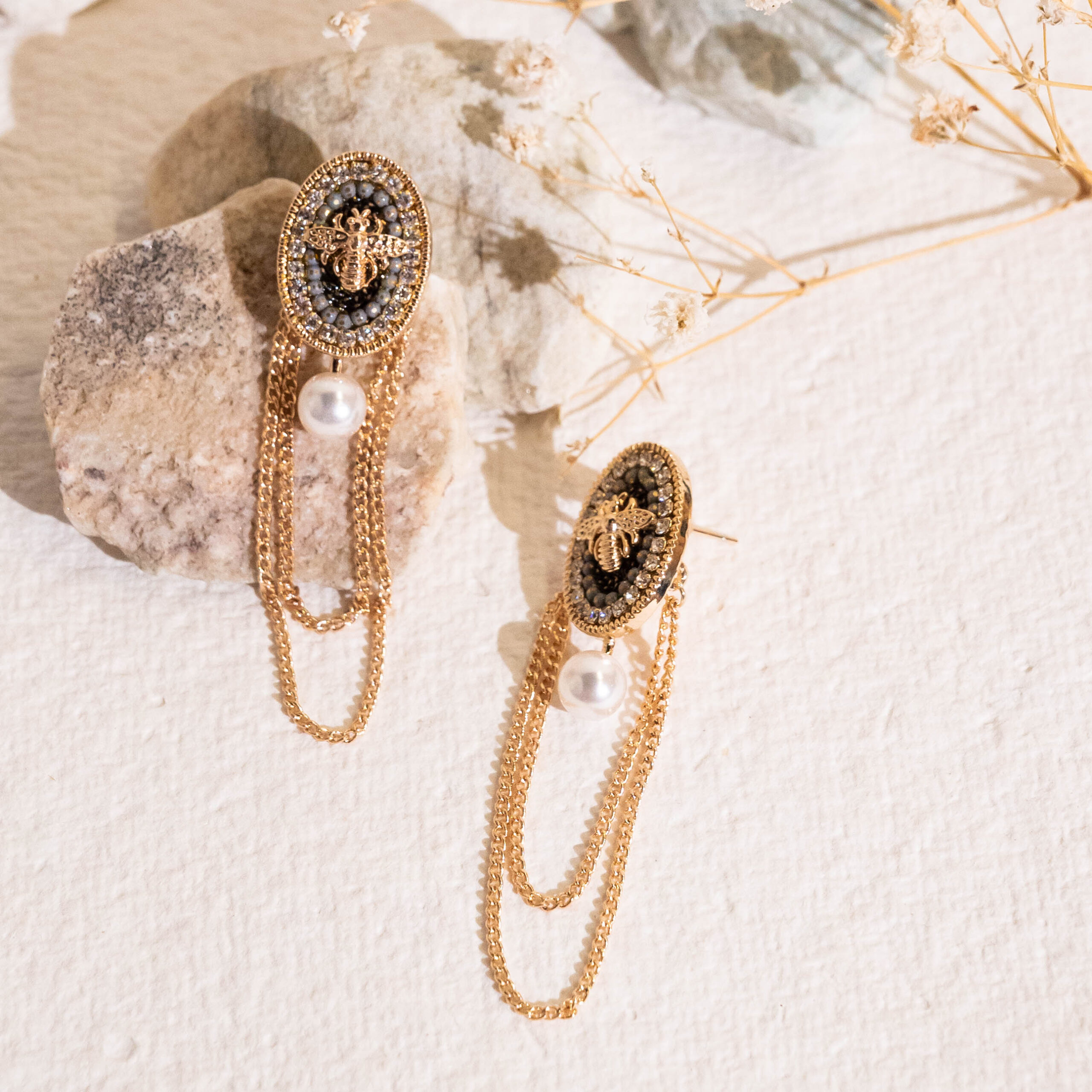 Vintage Bee Pearl Earrings