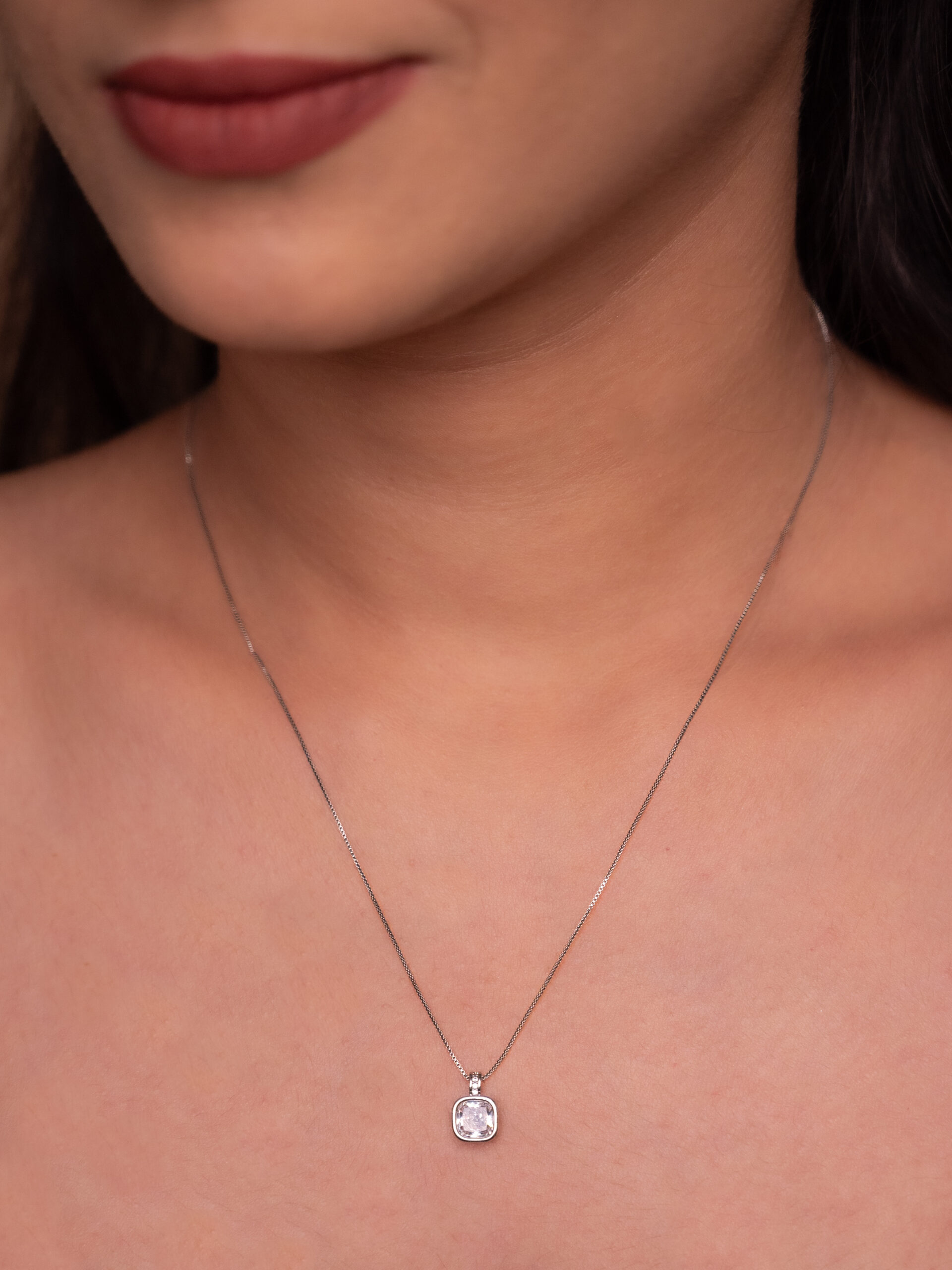 Classic Solitaire Pendant