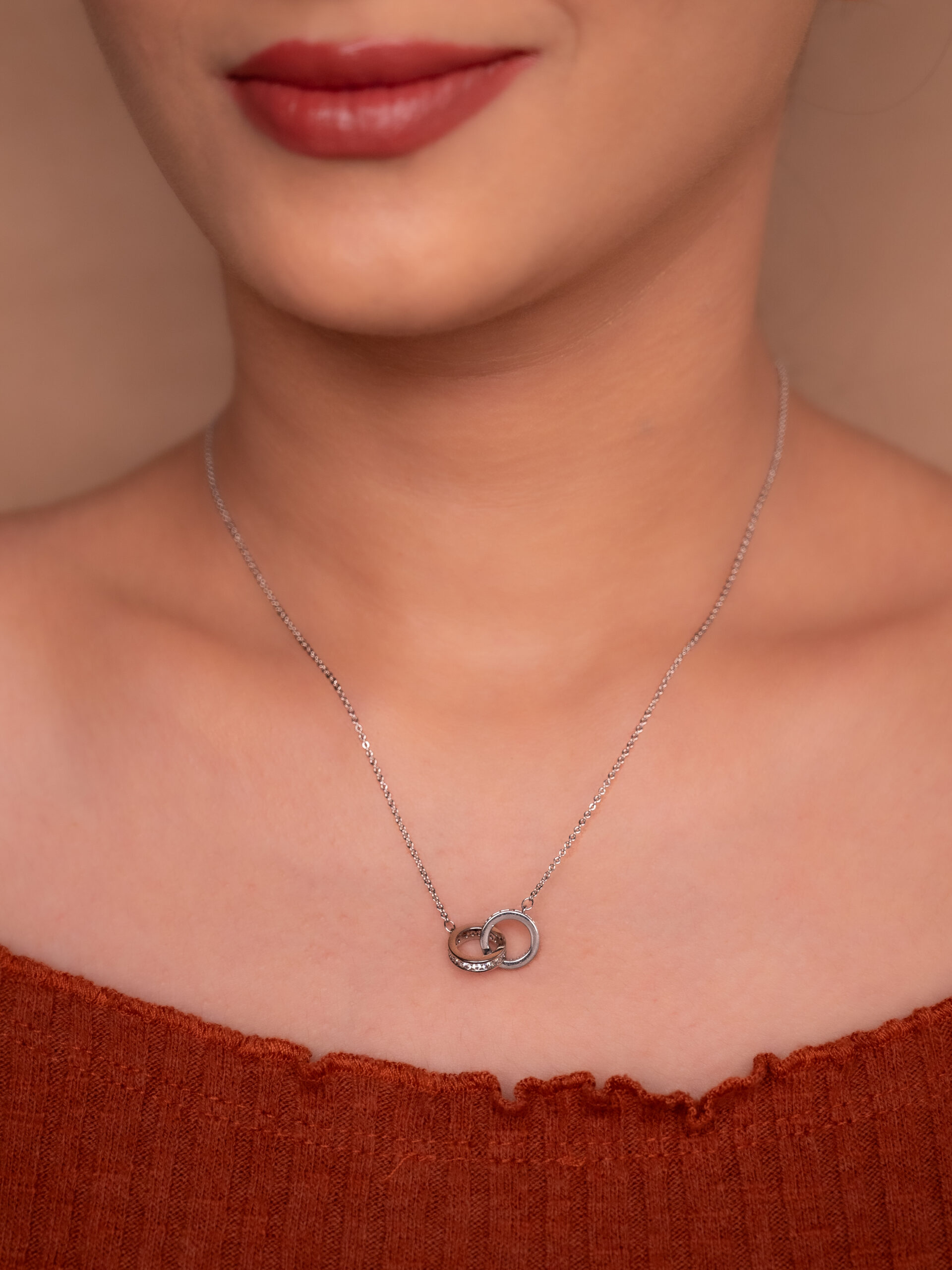 Interlocking Loops Pendant