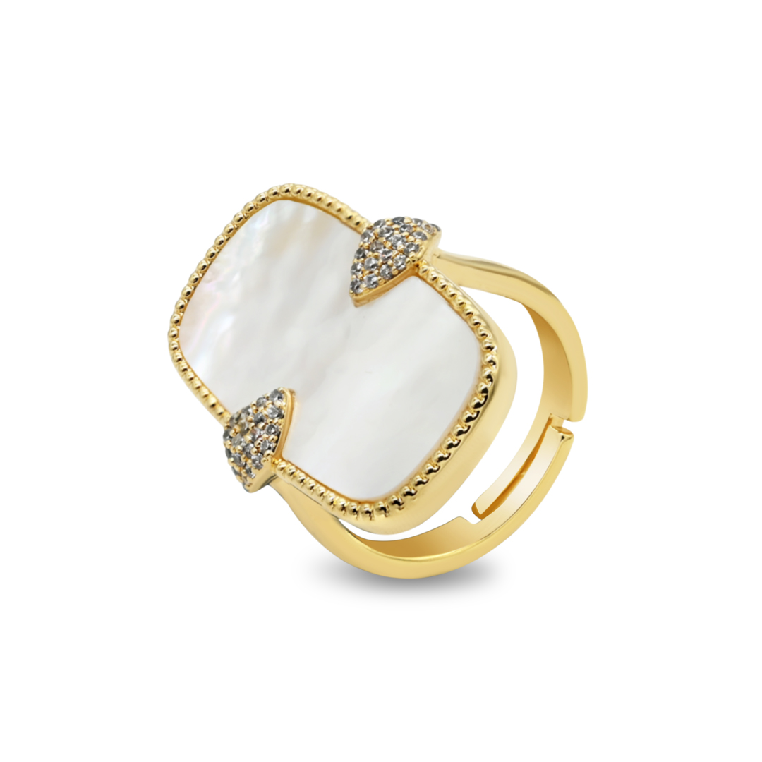 Gold Square Pearl Ring
