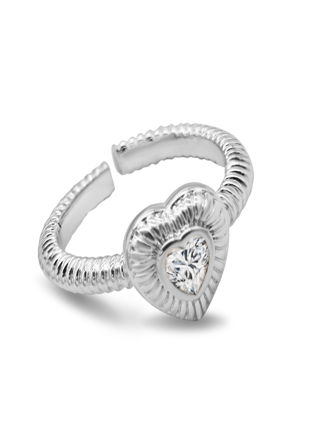 Gold Ribbed Square Solitaire
