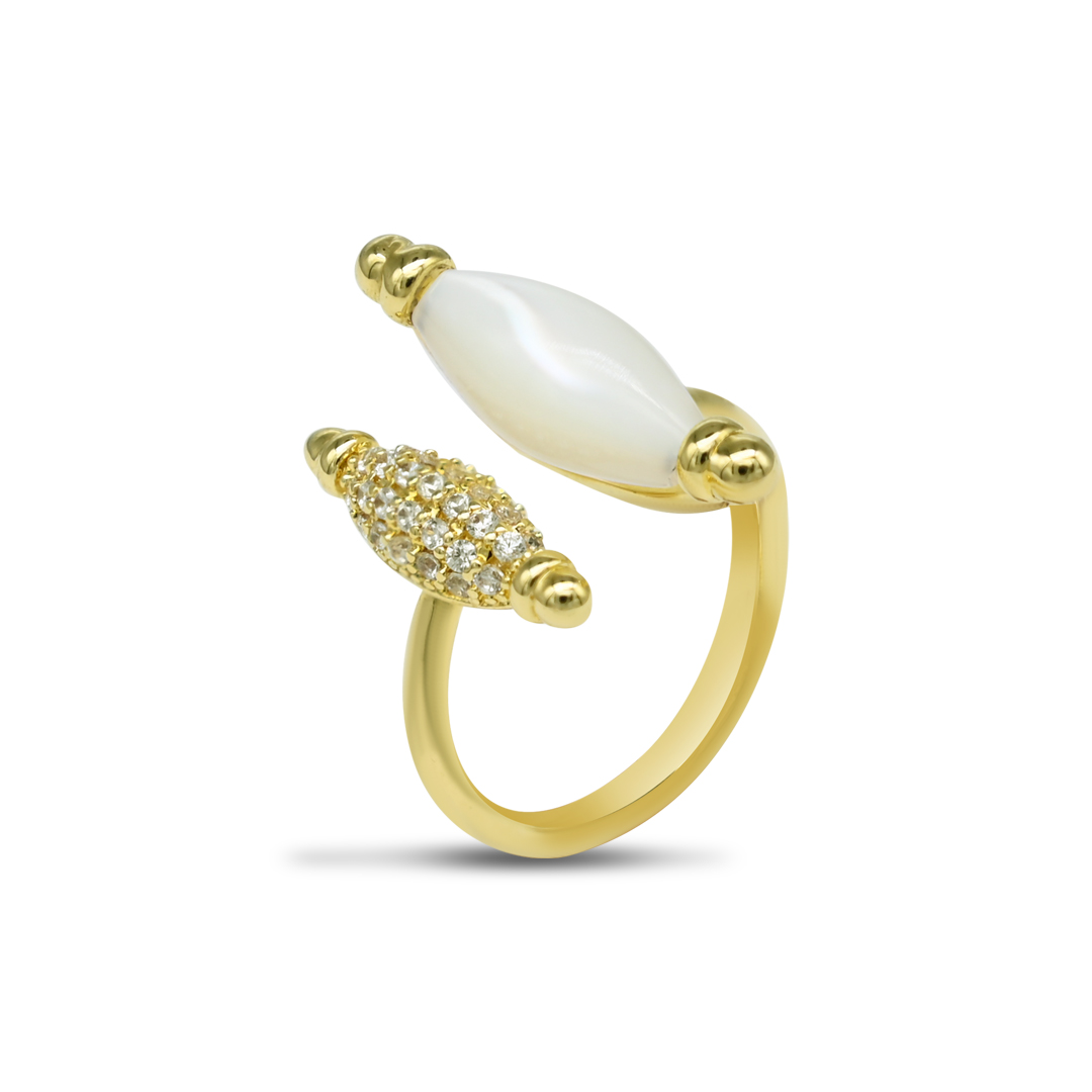 Gold Marrow Rice Pearl Cuff